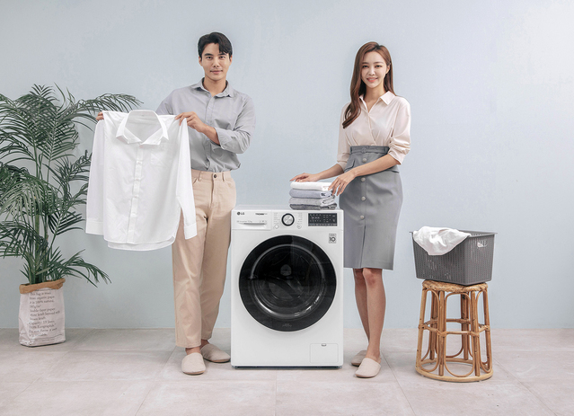▲ 12kg 용량 LG 트롬 세탁기 씽큐(모델명: F12WVC) ⓒLG전자