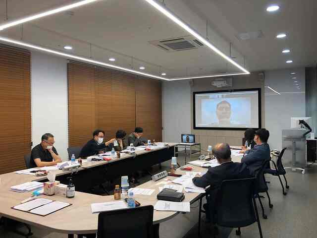 ▲ 7월 말 열린 최종 선정평가위원회의 사업계획서, 발표영상 및 온라인 비대면 평가 장면.ⓒ대구시