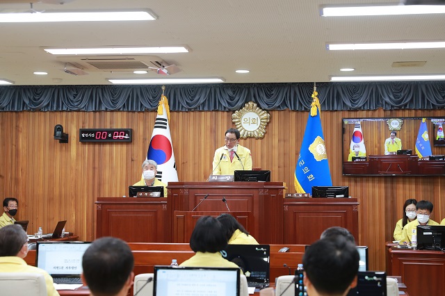 ▲ 울진군의회는 제242회 임시회를 개회했다.ⓒ울진군의회