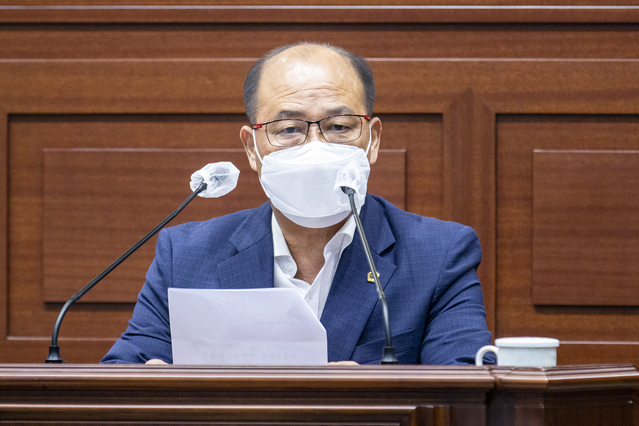 ▲ 박판수 의원(김천2)은 16일 개최된 제319회 임시회 제2차 본회의 5분 자유발언에 나서 심신안정실 설치 등 소방관 처우개선을 주장했다.ⓒ경북도의회