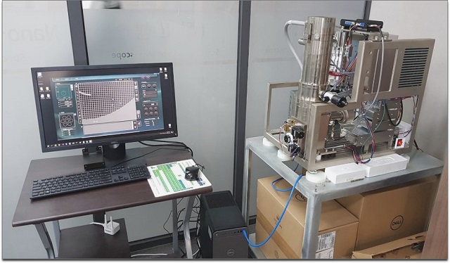 ▲ 세계 최초 인공지능 제어 전자현미경.ⓒ포스텍