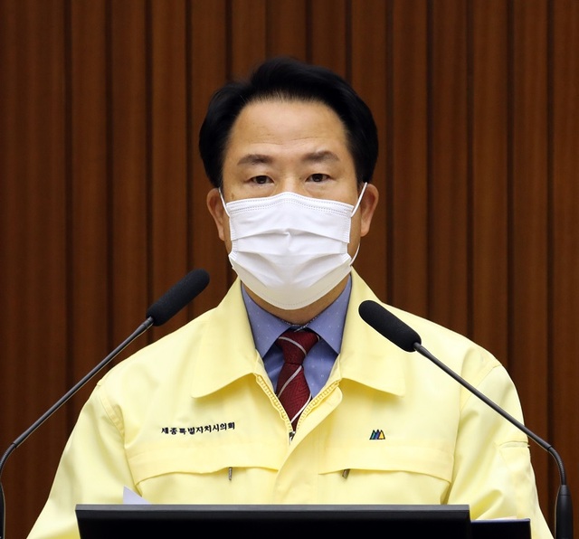 ▲ 상병헌 의원이 시의회에서 조례 대표발의 배경을 설명하고 있다.ⓒ세종시의회