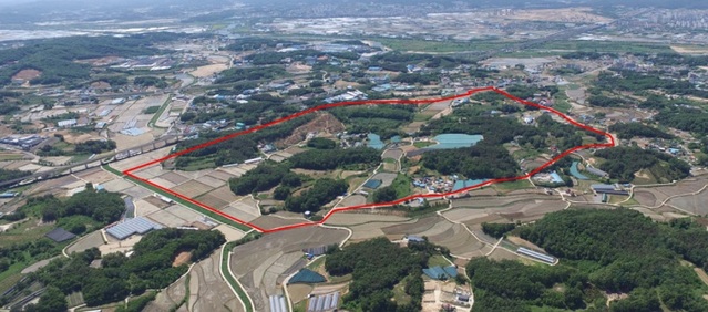 ▲ 청주하이테크밸리일반산업단지 부지.ⓒ황새생태연구원