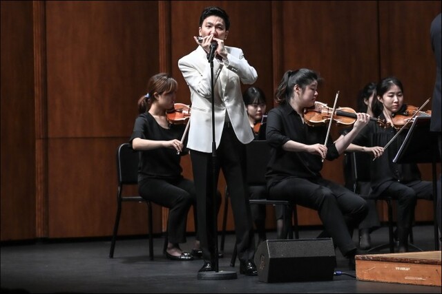 ▲ 서울시유스오케스트라 '2020 썸머클래식' 연주 모습.ⓒ세종문화회관