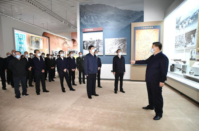 ▲ 항미원조작전 70주년 기념전시회에 참석한 시진핑 중국 국가주석. ⓒ뉴시스 신화. 무단전재 및 재배포 금지.