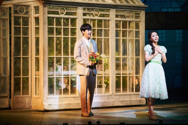 ▲ '베르테르' 역 카이와 '롯데' 역의 이지혜.ⓒCJ ENM]