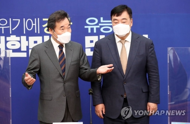 ▲ 이낙연 더불어민주당 대표가 3일 국회에서 싱하이밍 주한 중국대사를 만나 인사말을 하고 있다. ⓒ연합뉴스