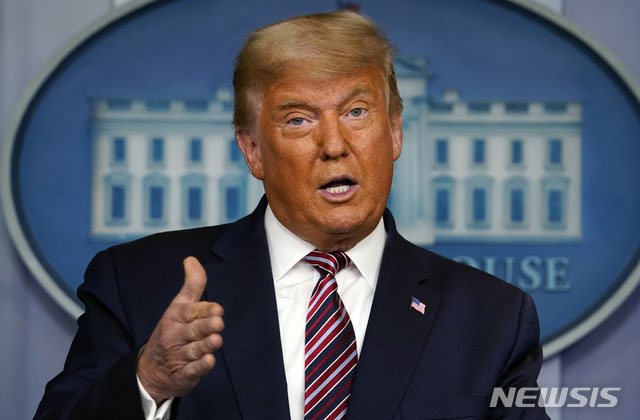 ▲ 5일(현지시간) 백악관에서 기자회견을 갖고 대선불복 선언을 하는 도널드 트럼프 미국 대통령. ⓒ뉴시스 AP. 무단전재 및 재배포 금지.