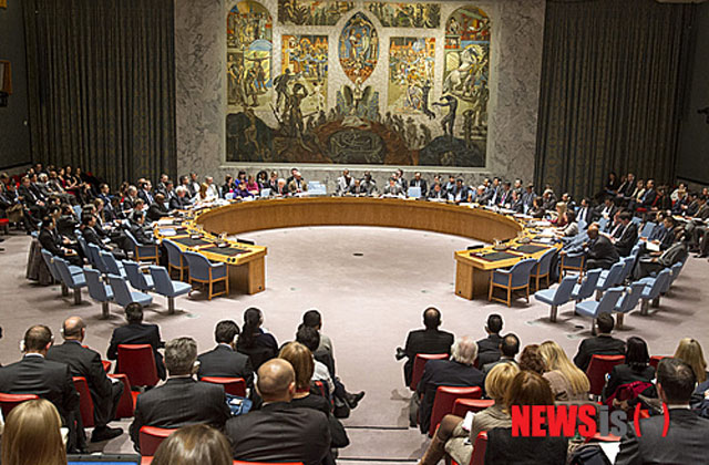 ▲ 2014년 12월 유엔 안전보장이사회에서 북한인권결의안을 표결하는 모습. ⓒ뉴시스. 무단전재 및 재배포 금지.