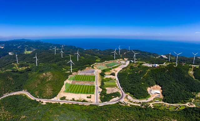 ▲ 영덕군 풍력발전단지 전경.ⓒ영덕군