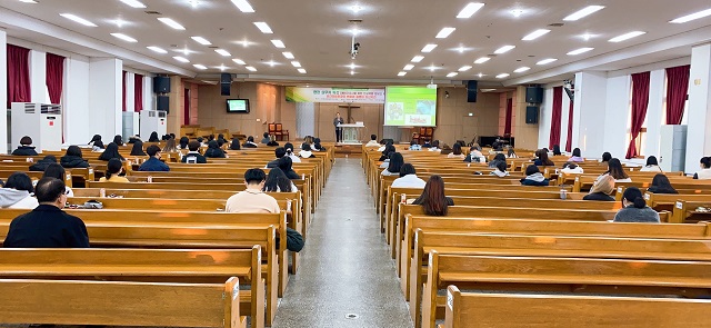 ▲ 선린대 간호학부는 포항의료원 함인석 원장을 초청해 ‘보건의료환경의 변화와 질병의 최신지견 특강’을 개최했다.ⓒ선린대