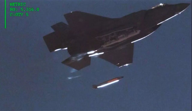 ▲ B61-12 핵폭탄을 투하하는 F-35A 스텔스 전투기. ⓒ미국 샌디아 국립연구소 공개사진.