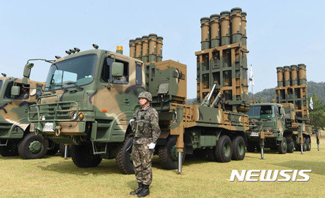 ▲ 국회가 2021년 국방비에서 사업예산을 대폭 삭감한 탄도탄 요격미사일 '철매-Ⅱ'. ⓒ뉴시스. 무단전재 및 재배포 금지.
