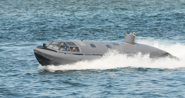 ▲ 국내 특수선 업체 '보고'가 개발한 특수침투정 SDV-1000W. 반잠수정 형태를 띄고 있다. ⓒ'보고' 홈페이지 캡쳐.