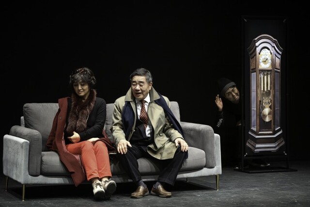 ▲ 송파복지센터 앙코르 '도덕적 도둑' 공연 장면.ⓒ서울연극협회