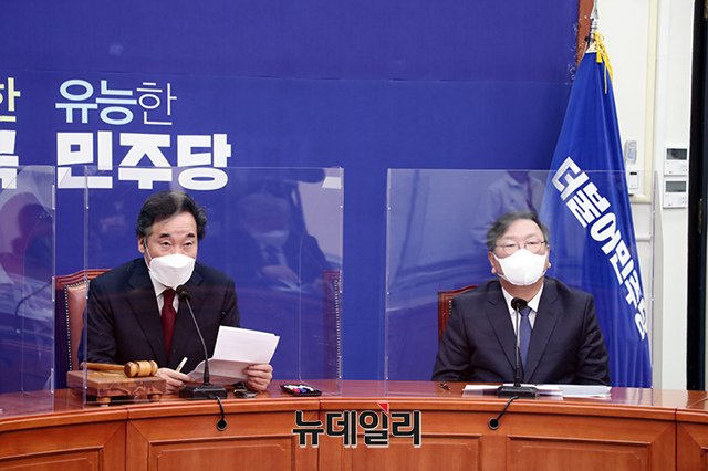 ▲ 더불어민주당이 고위공직자범죄수사처(공수처)법 개정안을 비롯해 주요 쟁점 법안을 밀어붙이며 '입법 독재' 가속화하고 있다. ⓒ이종현 기자 (사진=더불어민주당)