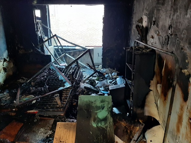 ▲ 9일 화재가 발생한 조치원읍 원룸 내부가 완전히 전소됐다.ⓒ세종소방본부