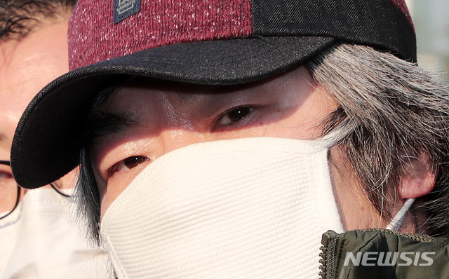 ▲ 아동 성범죄자 조두순(68·사진)의 출소 소식을 미국 뉴욕타임스와 로이터통신 등 외신들도 주요하게 다뤘다. ⓒ뉴시스 (공동취재사진)