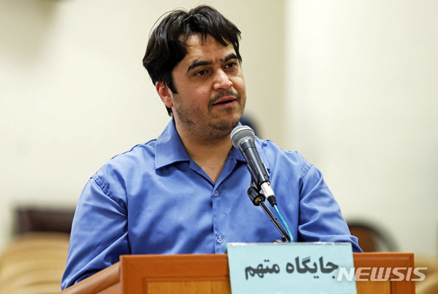 ▲ 재판 받을 당시 루홀라 잠의 모습. ⓒ뉴시스 AP. 무단전재 및 재배포 금지.