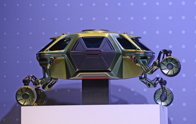 ▲ 현대자동차가 지난해 초 세계 최대 전자쇼 CES 2019에서 공개한 콘셉트카 ‘엘리베이트’ ⓒ현대차