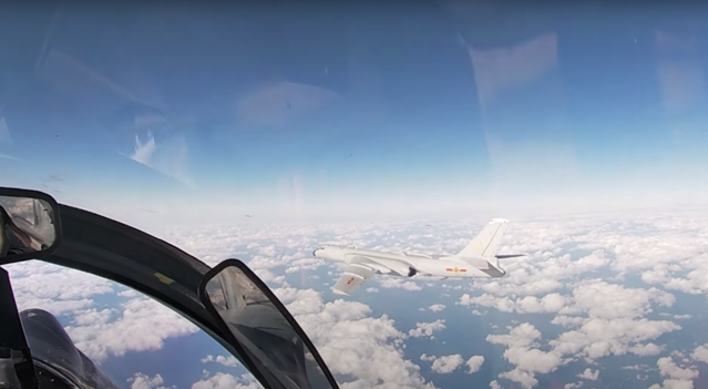 ▲ 중국과 러시아 군용기 19대가 지난 22일 한국방공식별구역(KADIZ·이하 카디즈)를 침범했다. ⓒ러시아 국방부 유튜브