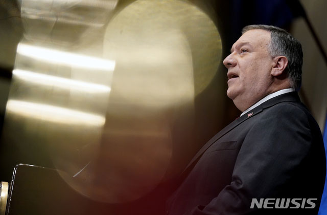 ▲ 12일(현지시간) 미국 워싱턴 D.C. 내셔널 프레스 클럽에서 연설하는 마이크 폼페이오 국무장관. ⓒ뉴시스 AP. 무단전재 및 재배포 금지.