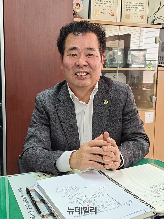 ▲ 이종구 충북도 투자유치과장.ⓒ김정원 기자