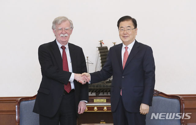 ▲ 2019년 7월 존 볼턴 백악관 국가안보보좌관과 정의용 청와대 국가안보실장. ⓒ뉴시스. 무단전재 및 재배포 금지.