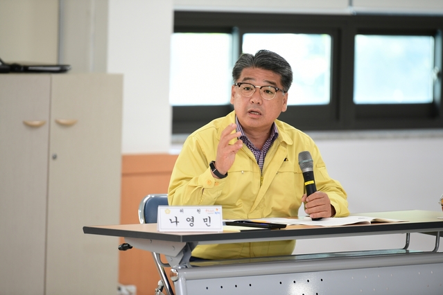 ▲ 나영민 김천시의회 부의장은 지난 18일 모테기 도시미쓰 일본 외무상이 국회 외교연설을 통해 독도가 일본 영토라고 주장한 데 대해 즉각 철회할 것을 촉구했다.ⓒ김천시의회