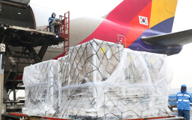 ▲ 미국산 계란을 나른 아시아나 수송기 ⓒ 아시아나항공