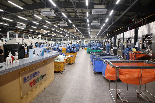 ▲ 리모델링 완료된 포항클리닝 실내 전경.ⓒ포스코휴먼스