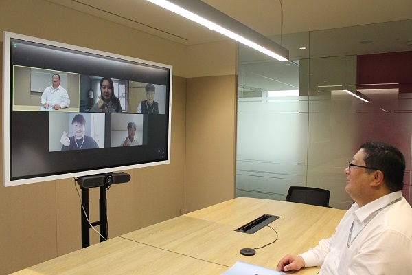 ▲ 임수빈 태광 정도경영위원장이 지난 26일 고려저축은행 대리급 이하 직원들과 화상간담회를 하고 있다. ⓒ태광