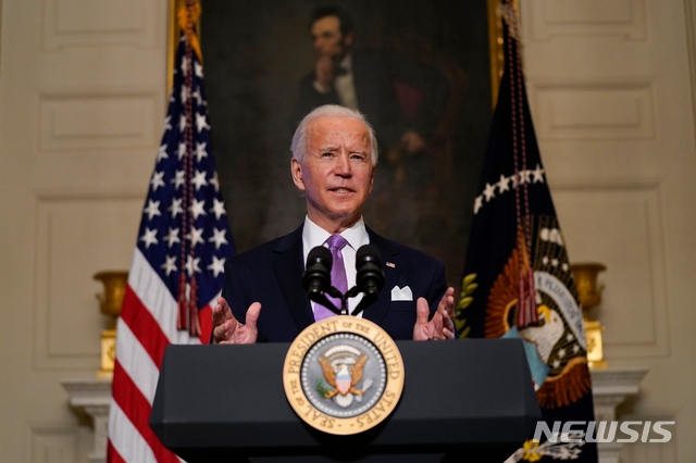 ▲ 28일 백악관에 따르면 조 바이든 미국 대통령이 스가 요시히데 일본 총리와 취임 후 첫 번째 전화 회담을 진행했다.  ⓒ뉴시스