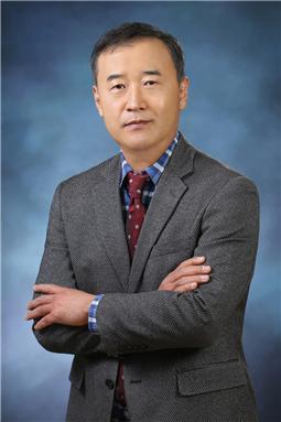 ▲ 정교모 시민아카데미 초대 원장을 맡은 최원목 이화여대 법학전문대학원 교수. ⓒ정교모 제공