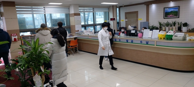 ▲ 영주시 보건소는 설 명절 연휴기간 중 지역 내 당직 의료기관 및 휴일지킴이 약국으로 지정해 운영한다.ⓒ영주시