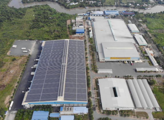 ▲ 현지 물류센터에 설치된 태양광 패널 ⓒ cj대한통운