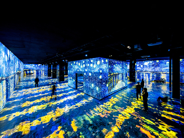 ▲ 빈센트 반 고흐, '론강의 별이 빛나는 밤' 상영 전경.ⓒGianfranco Iannuzzi