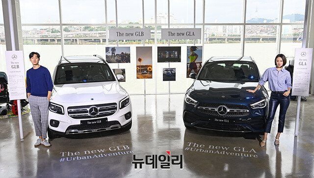 ▲ 메르세데스벤츠가 지난해 내놓은 스포츠유틸리티차(SUV) 뉴 GLA와 뉴 GLB ⓒ뉴데일리DB