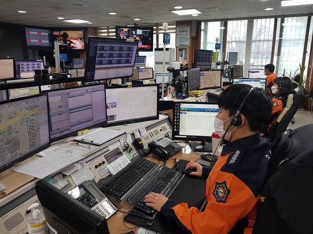 ▲ 충북도 소방본부는 설 연휴 기간 각종 재난사고에 신속하게 대응할 수 있도록 10일 오후 6시부터 특별경계근무에 돌입한다.ⓒ충북도소방본부