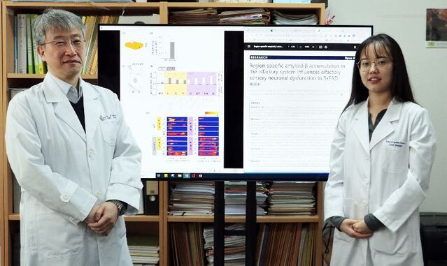 ▲ (왼쪽부터) DGIST 뇌‧인지과학전공 문제일 교수, 손고운 석박통합과정생.ⓒDGIST