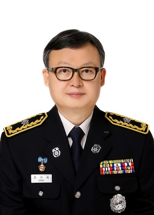 ▲ 신임 장거래 충북소방본부장.ⓒ충북소방본부