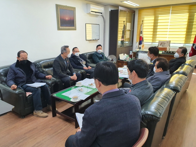 ▲ 김병삼 포항시 부시장은 범대위 공동위원장과 간담회를 가졌다.ⓒ포항시