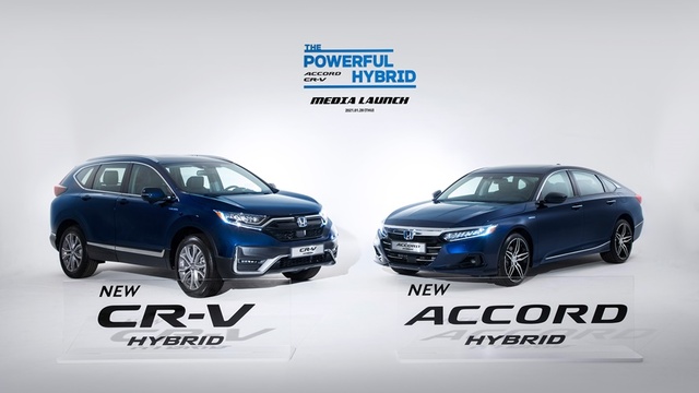 ▲ ‘뉴 CR-V 하이브리드’와 ‘뉴 어코드 하이브리드’ ⓒ혼다
