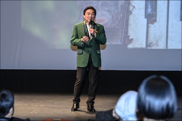 ▲ 김성규 세종문화회관 사장이 22일 오후 세종문화회관 M씨어터에서 열린 '2021 세종 시즌' 간담회에서 연간 프로그램에 대해 설명하고 있다.ⓒ세종문화회관