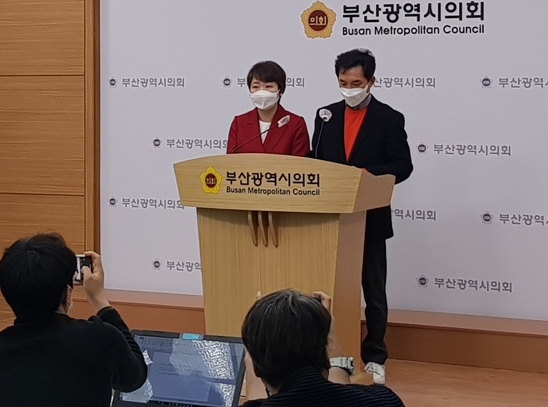 ▲ 이언주(좌측) 예비후보와 박민식(우측) 예비후보. ⓒ뉴시스