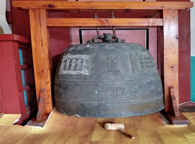 ▲ 충북 영동군 영국사 ‘동종’.ⓒ충북도