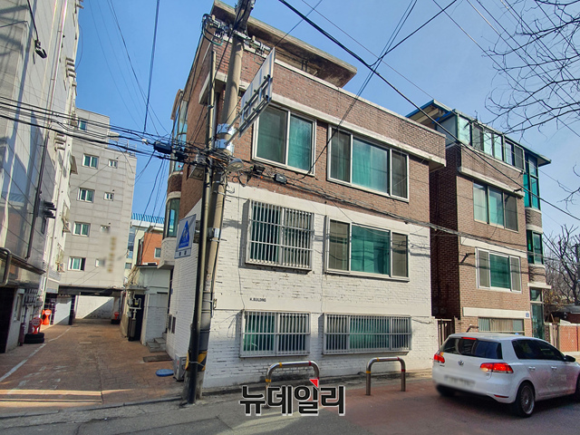 ▲ 문다혜 씨가 매도한 서울시 영등포구 양평동 다세대주택. ⓒ이종현 기자