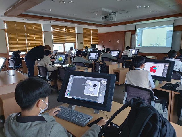 ▲ 의성군립도서관은 ‘웹툰창작체험관’ 공모사업에 3년 연속 선정됐다.ⓒ의성군