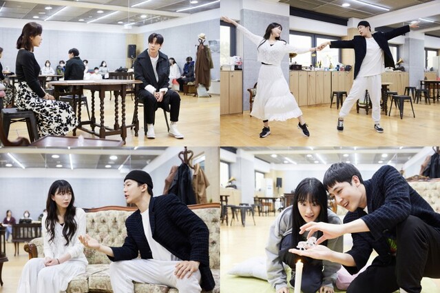 ▲ 연극 '유리동물원' 연습실 현장.ⓒ엠비제트컴퍼니