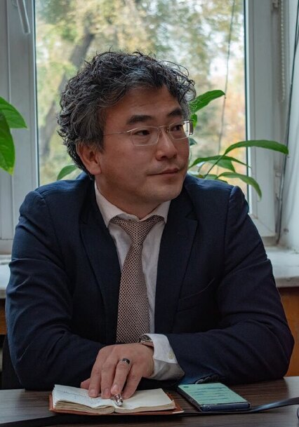 ▲ 대구시는 통합신공항 이전사업 성공의 기초가 될 K-2 종전부지 사업을 이끌 개방형 전문공무원을 임용해 본격적 행보에 나섰다. 에드워드 양 박사가 포즈를 취하고 있다.ⓒ대구시